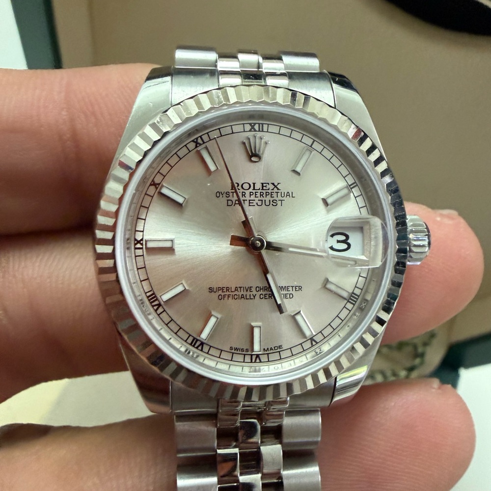 Rolex Silver Oyster Perpetual Datejust